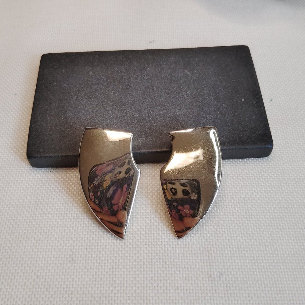 Robert Lee Morris Vintage Gold Plated Sculptural Clip On Earrings Signed - Picture 2 of 15